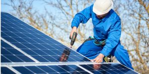 Installation Maintenance Panneaux Solaires Photovoltaïques à Dasle